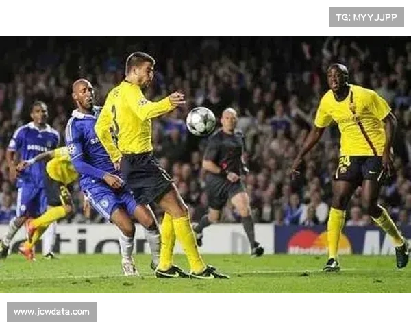 萨索洛球员马蒂奇红牌下场，比赛转折点瞬间